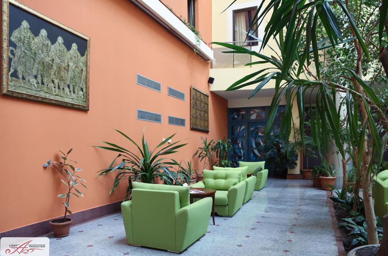 Ararat Hotel Yerevan Luaran gambar